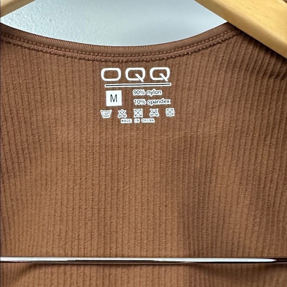OQQ Ribbed Compression Bodysuit - Picture 2 of 4